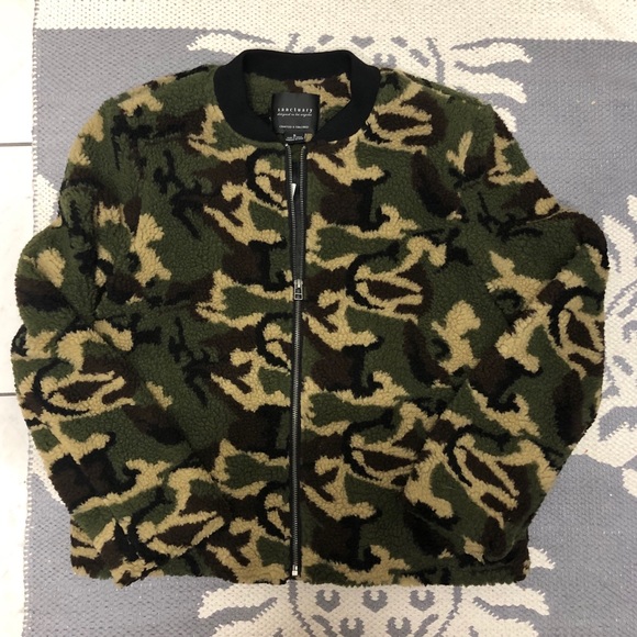 BOGO 🎉 🆕 Sanctuary Camo Faux Shearling Bomber Jacket - Picture 2 of 8